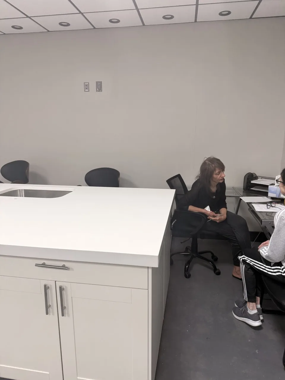 Case-review and consultation room at Regen.MD, 4477 Woodson Rd, St. Louis, where imaging and examination findings are reviewed with the patient